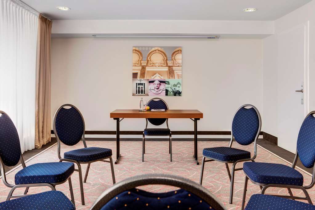 Steigenberger Hotel 4*